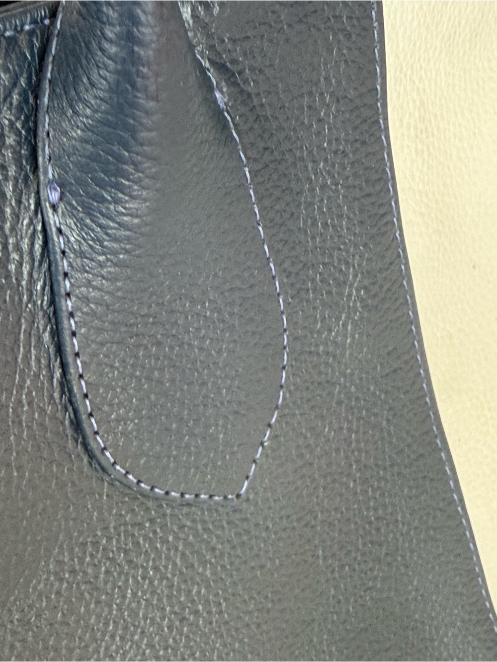 Classic Navy Tote with White Center Stripe - Women's 100%  Leather Shoulder Bag - Picture 16 of 16